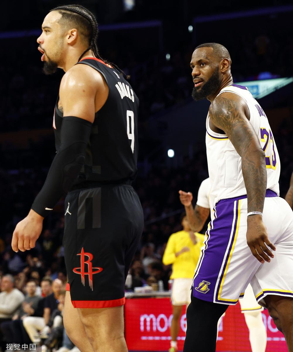 也彰显了球 也彰显了球