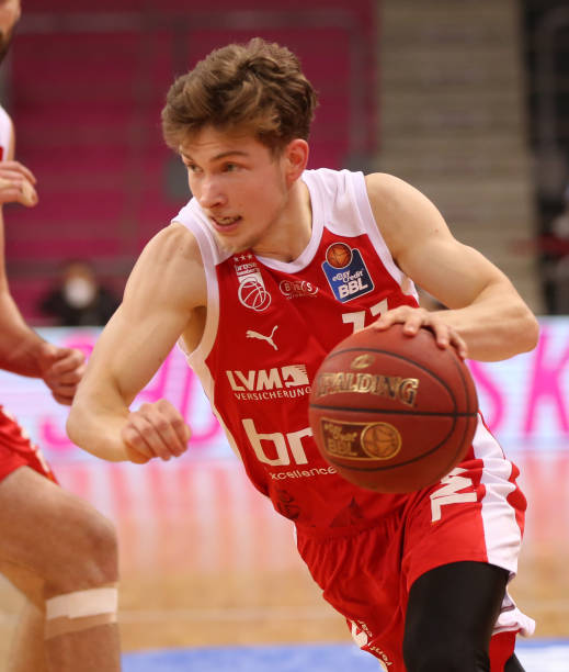 笔重磅运作 笔重磅运作