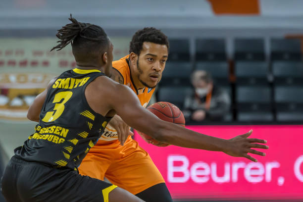 始接触几位 始接触几位